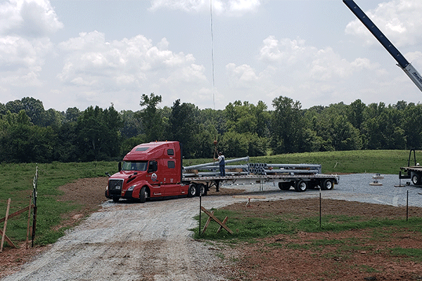 flatbed-trailer-crane-loading